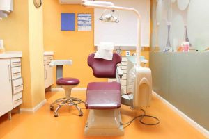 interior de la clínica dentista especializada en ortodoncia en Granadante